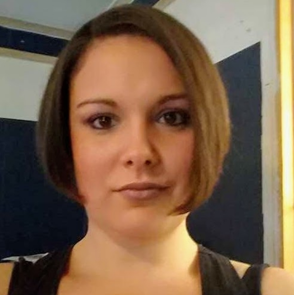 Meet your Posher, Joni